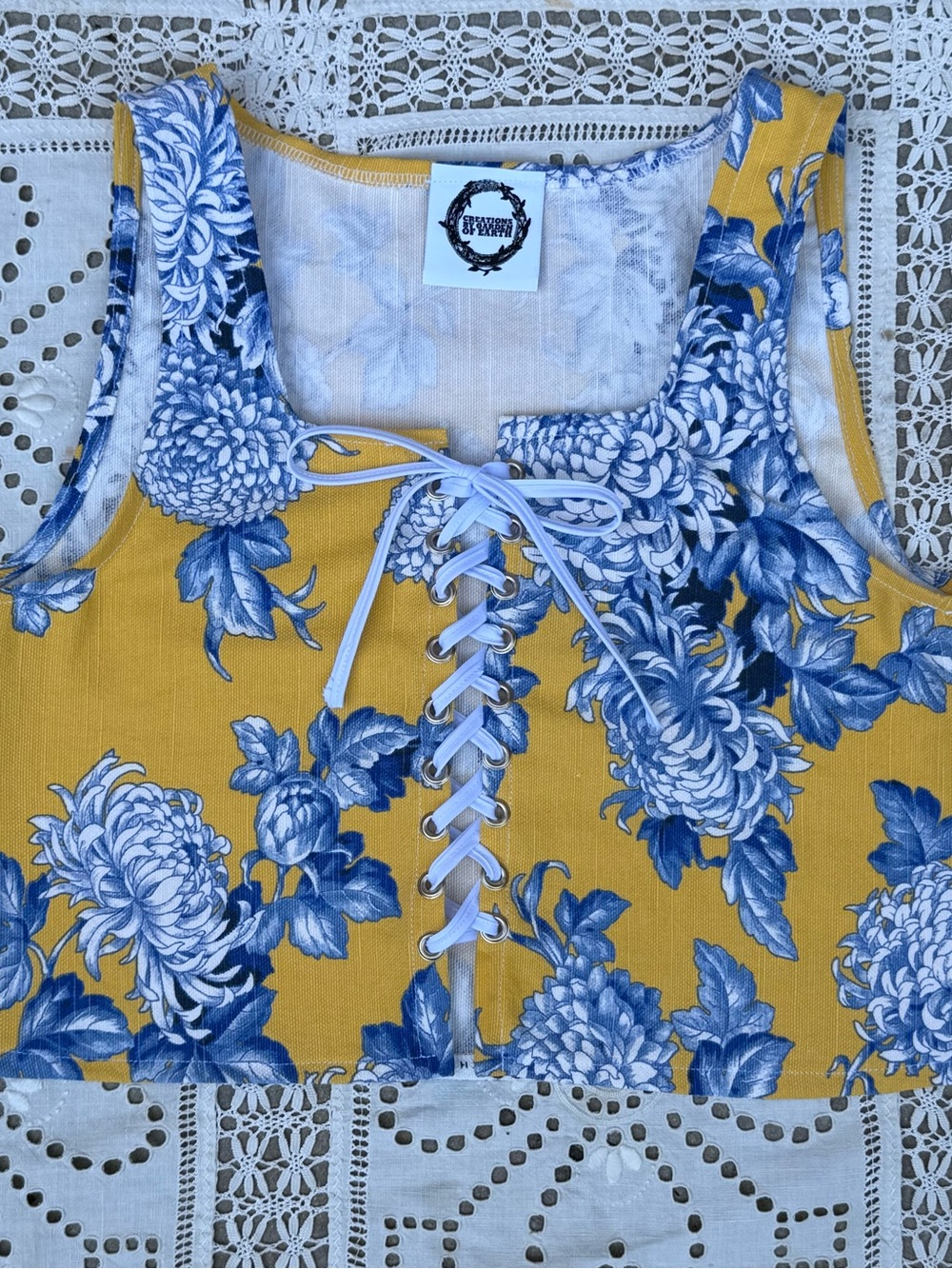 Lace-Up Floral Crop Tank Top - Blue Floral on Yellow